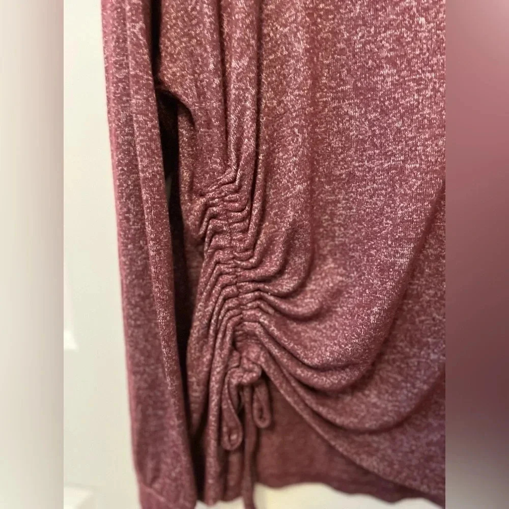 Nine West burgundy long sleeve blouse size M - Picture 4 of 4